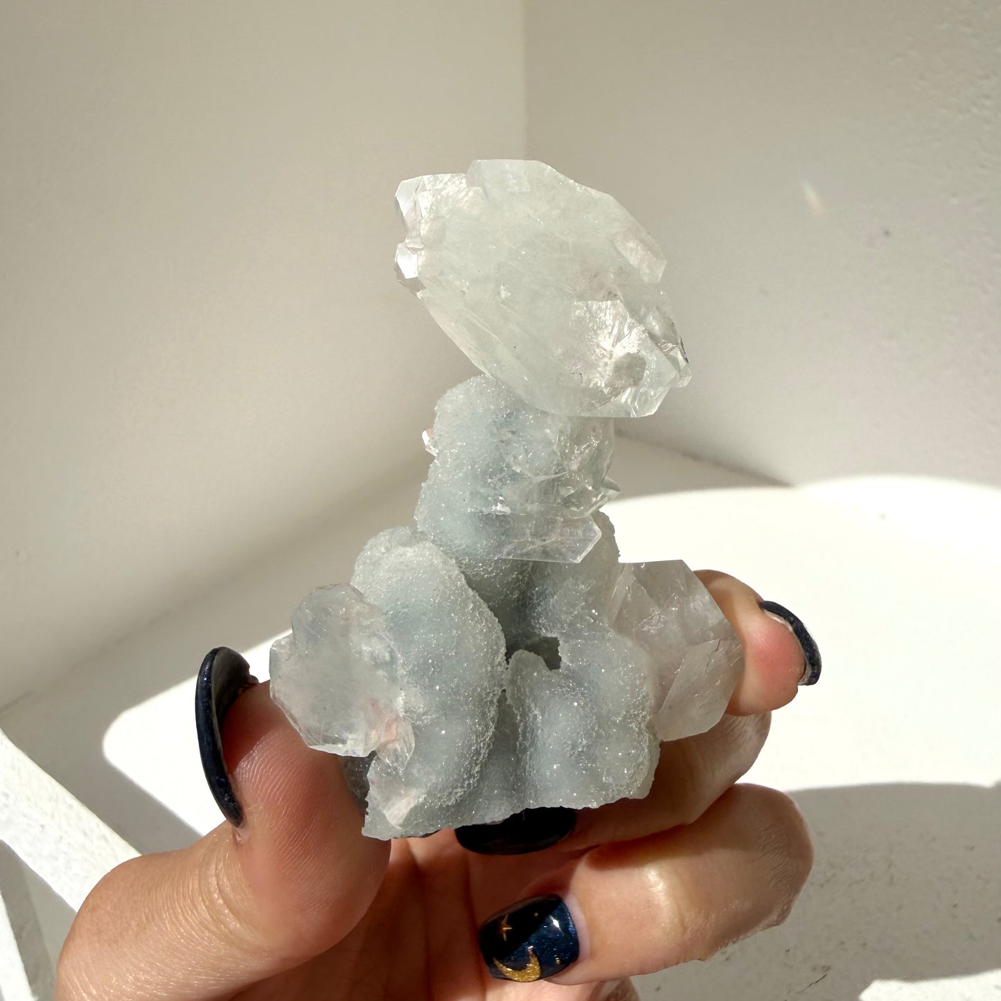 Diamond Apophyllite + Heulandite On White Chalcedony Cluster