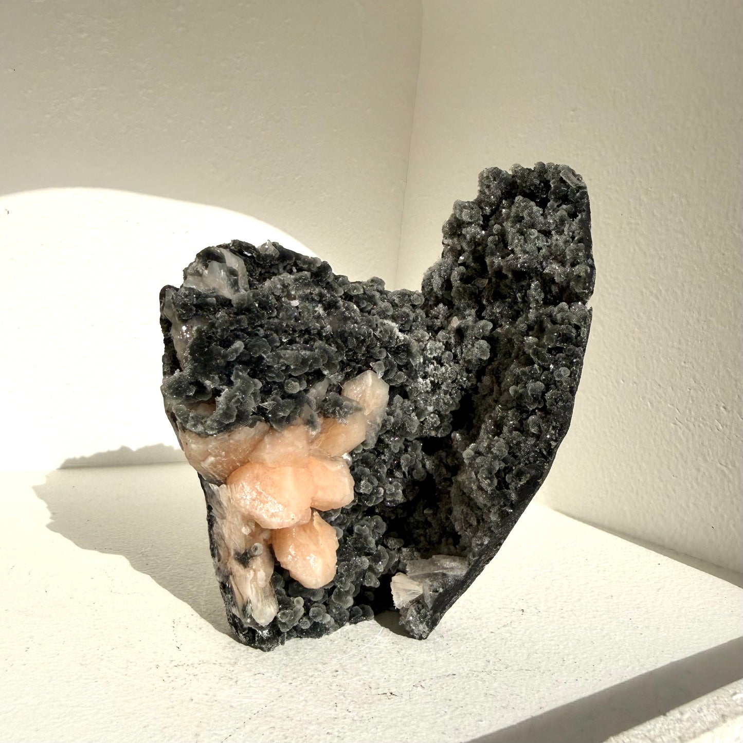 Stilbite & Heulandite On Black Chalcedony Freeform