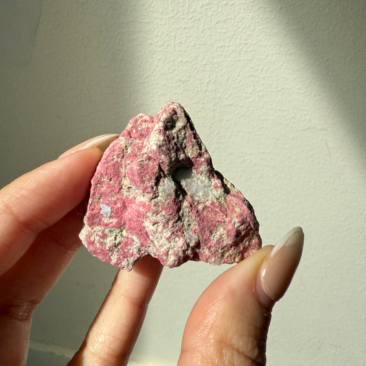 Thulite Rough