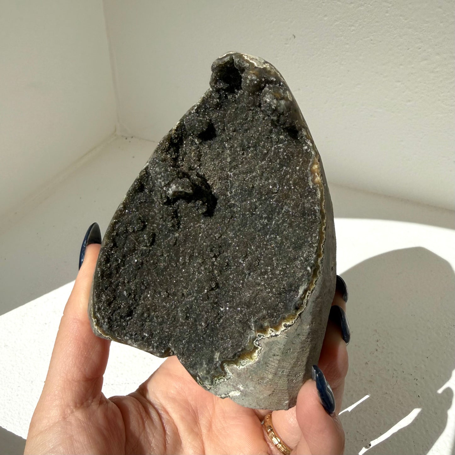 Amethyst Cut Base