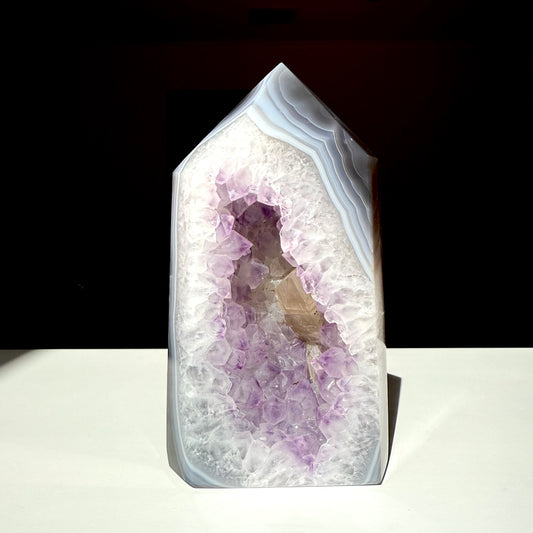 Amethyst, Calcite, Agate Point