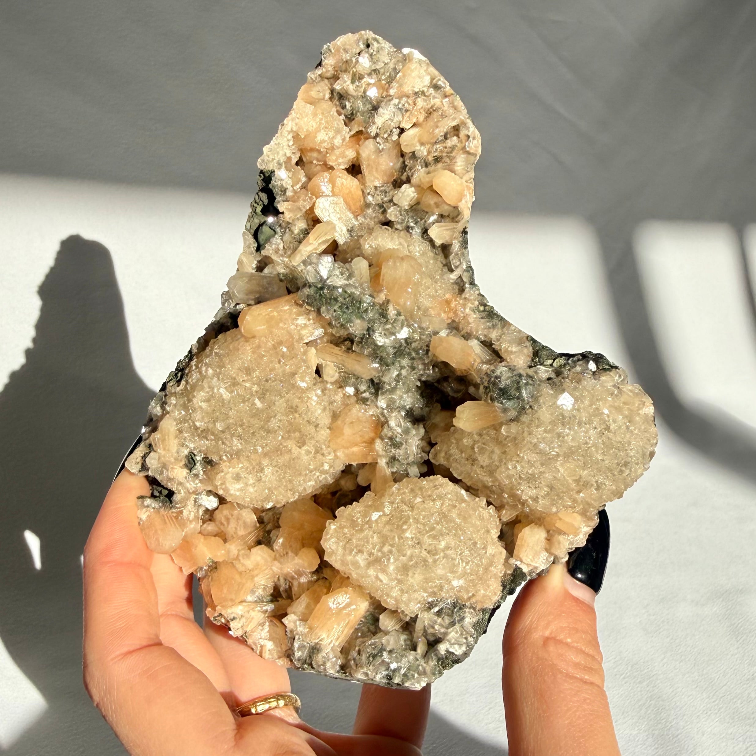 Micro Heulabdite On Calcite Freeform