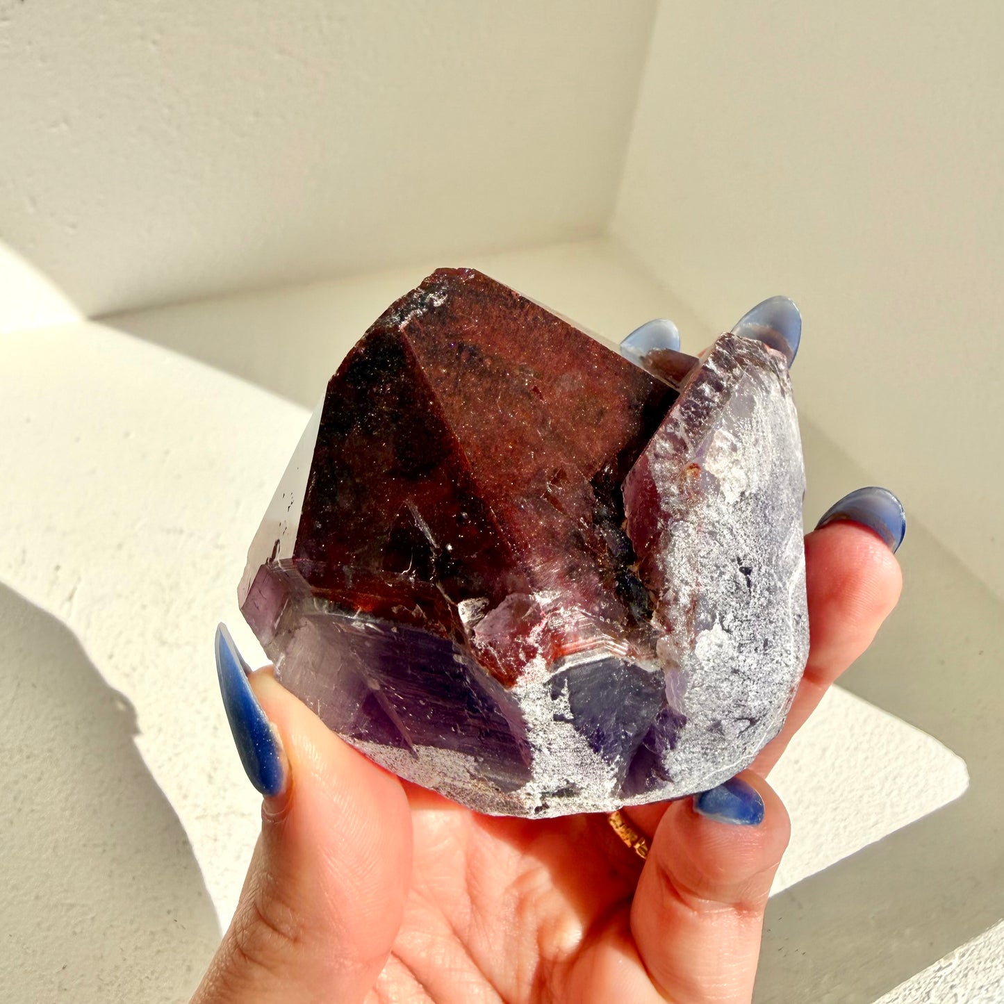 Alien Amethyst Point