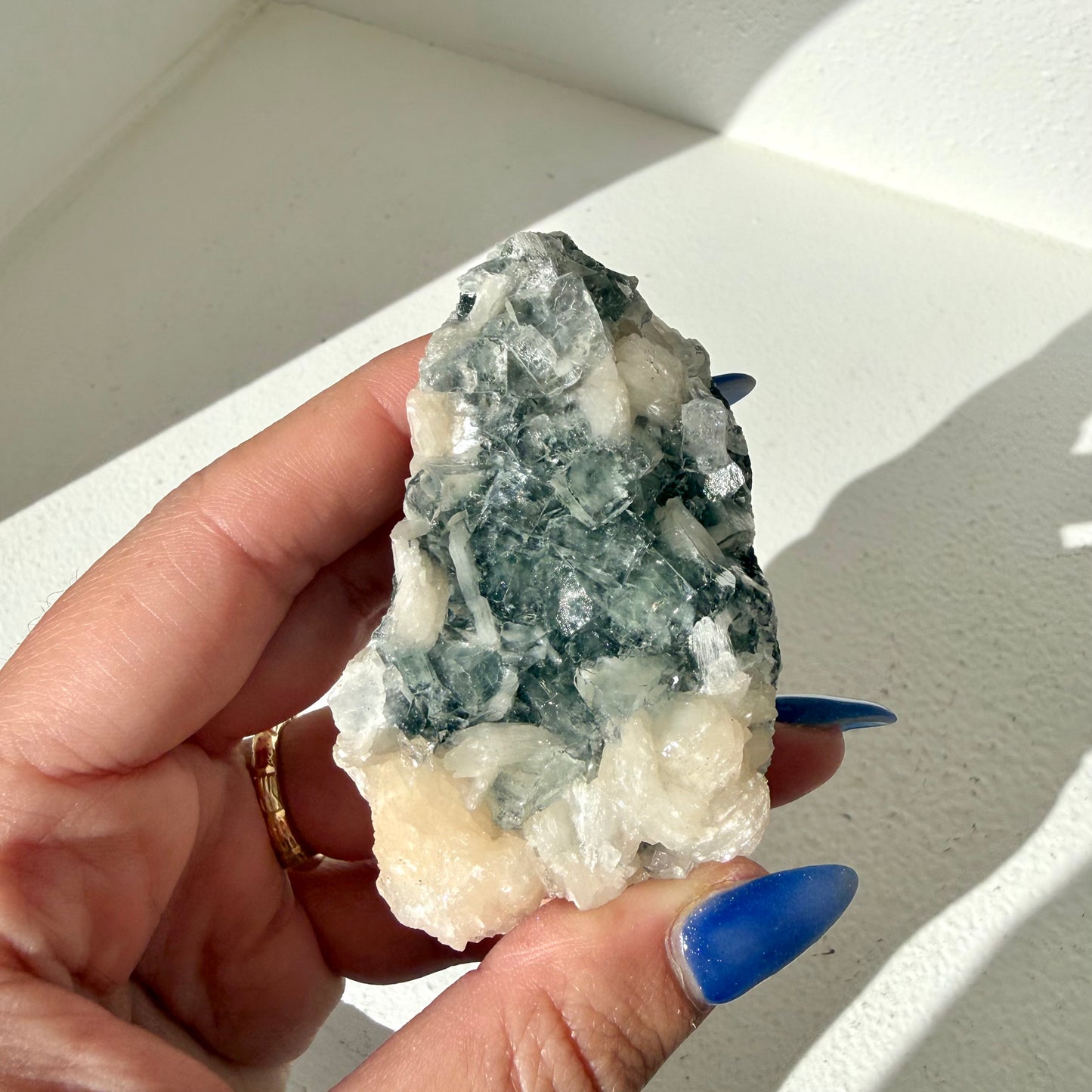 Stilbite On Stormy Apophyllite Cluster