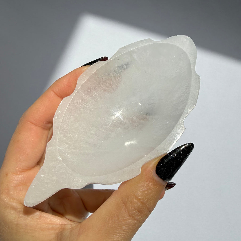 Selenite Leaf Bowl
