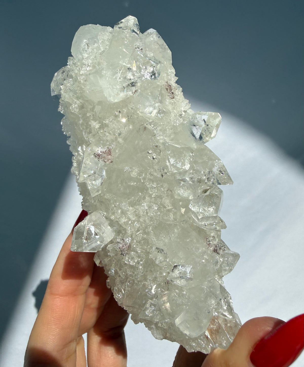 Heulandite & Apophyllite On Chalcedony Cluster